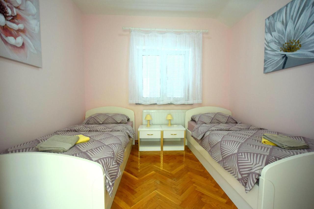 Luka Apartment Malinska