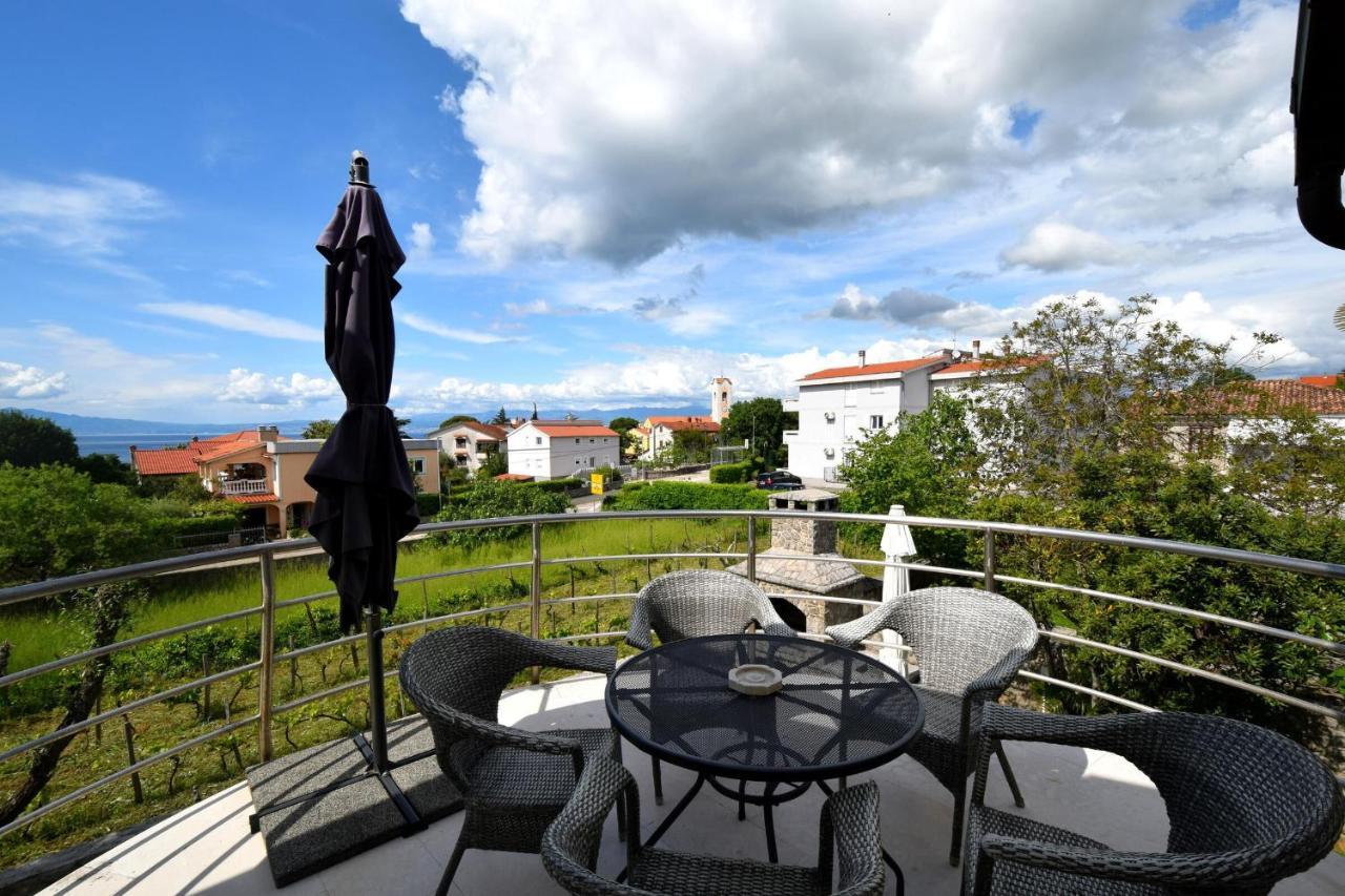 Luka Apartment Malinska